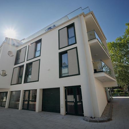 Villa Bauhaus Wellness Apartman Siofok Ngoại thất bức ảnh