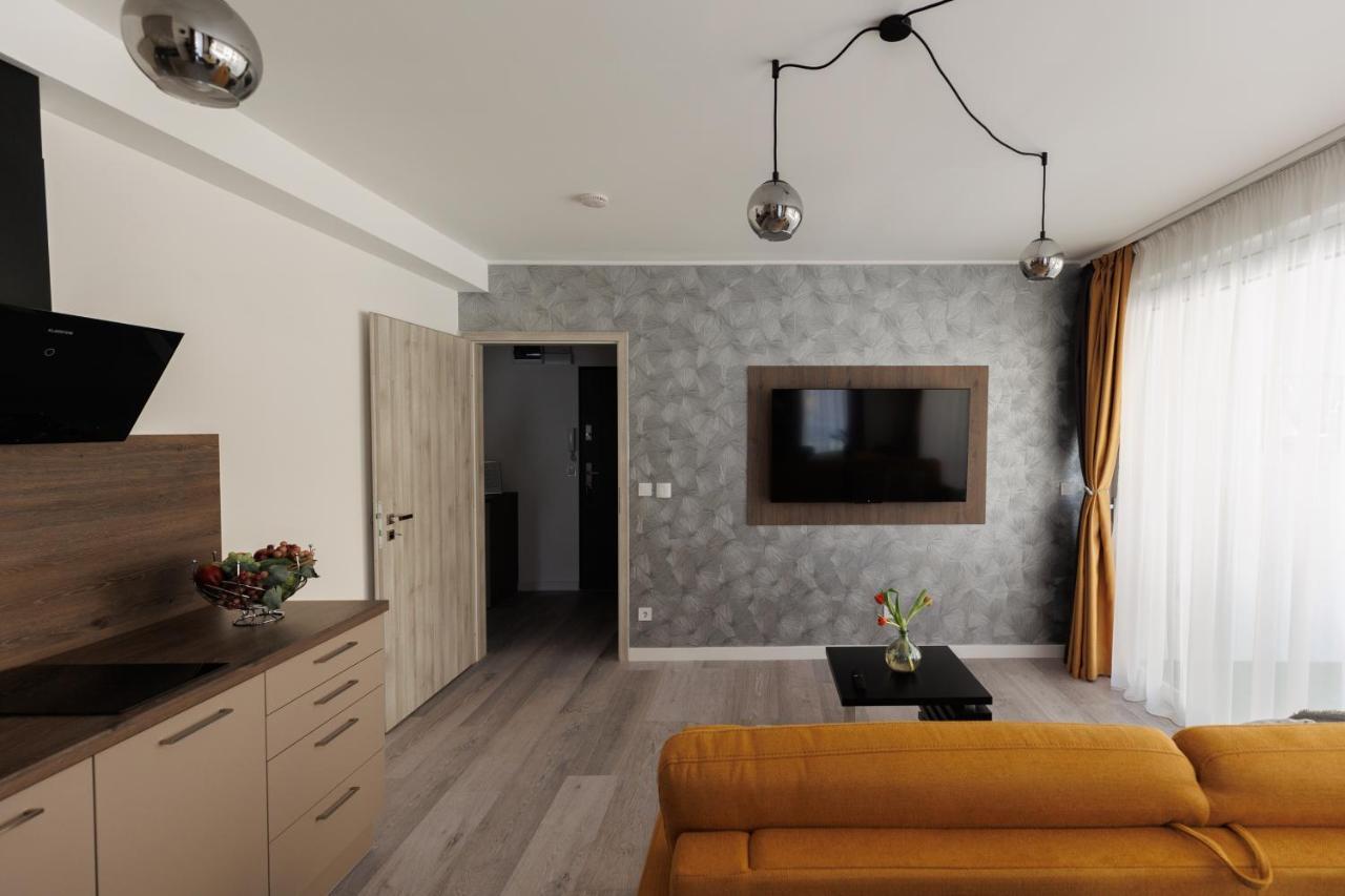 Villa Bauhaus Wellness Apartman Siofok Ngoại thất bức ảnh