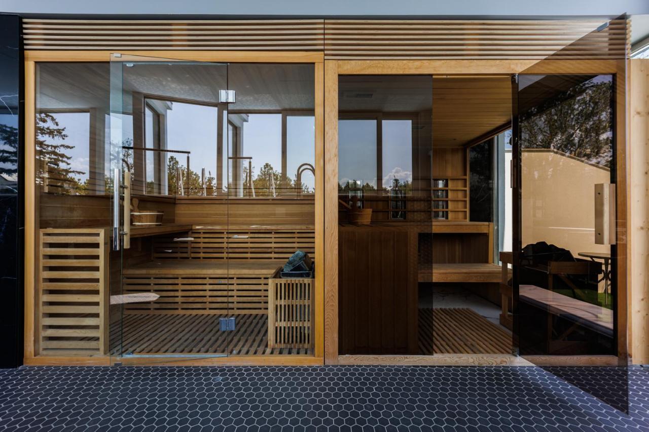 Villa Bauhaus Wellness Apartman Siofok Ngoại thất bức ảnh